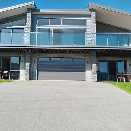 The Views Hotel Dunedin Bagian luar foto