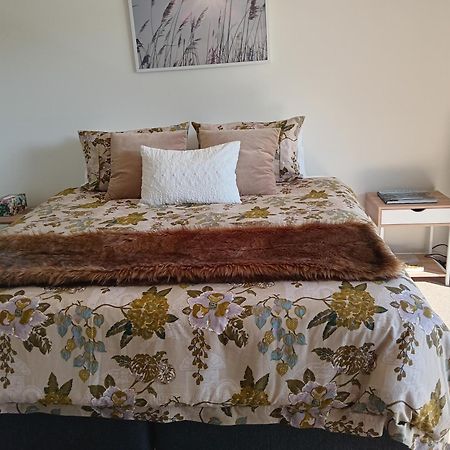 The Views Hotel Dunedin Bagian luar foto