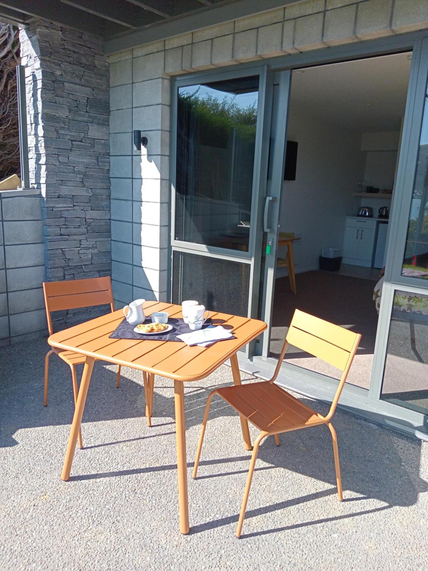The Views Hotel Dunedin Bagian luar foto