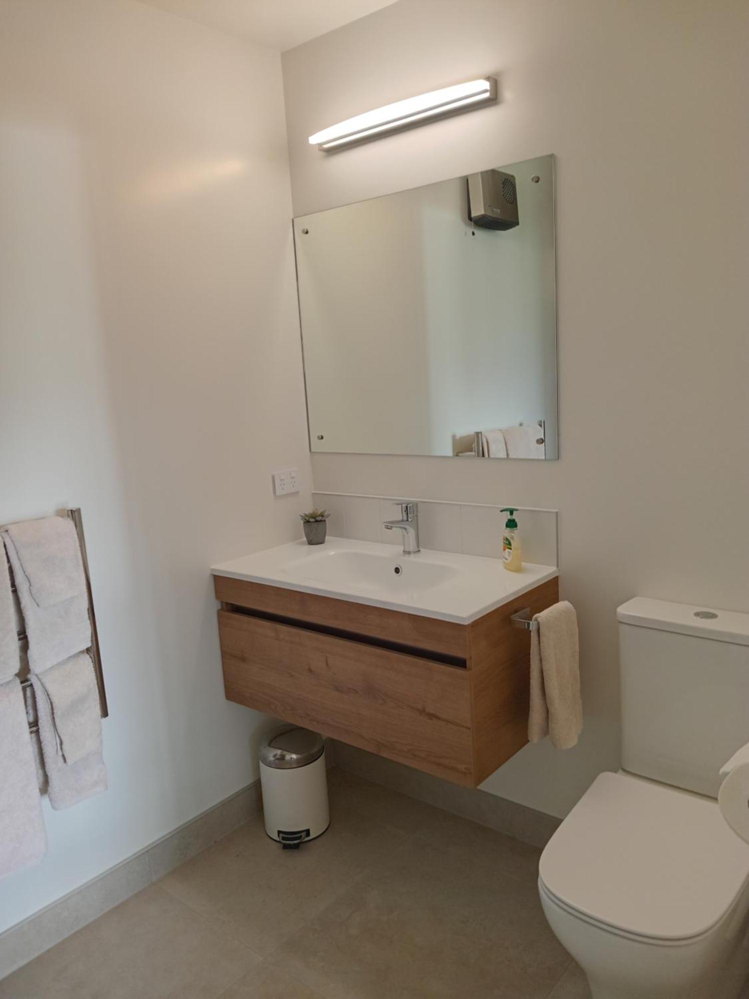 The Views Hotel Dunedin Bagian luar foto